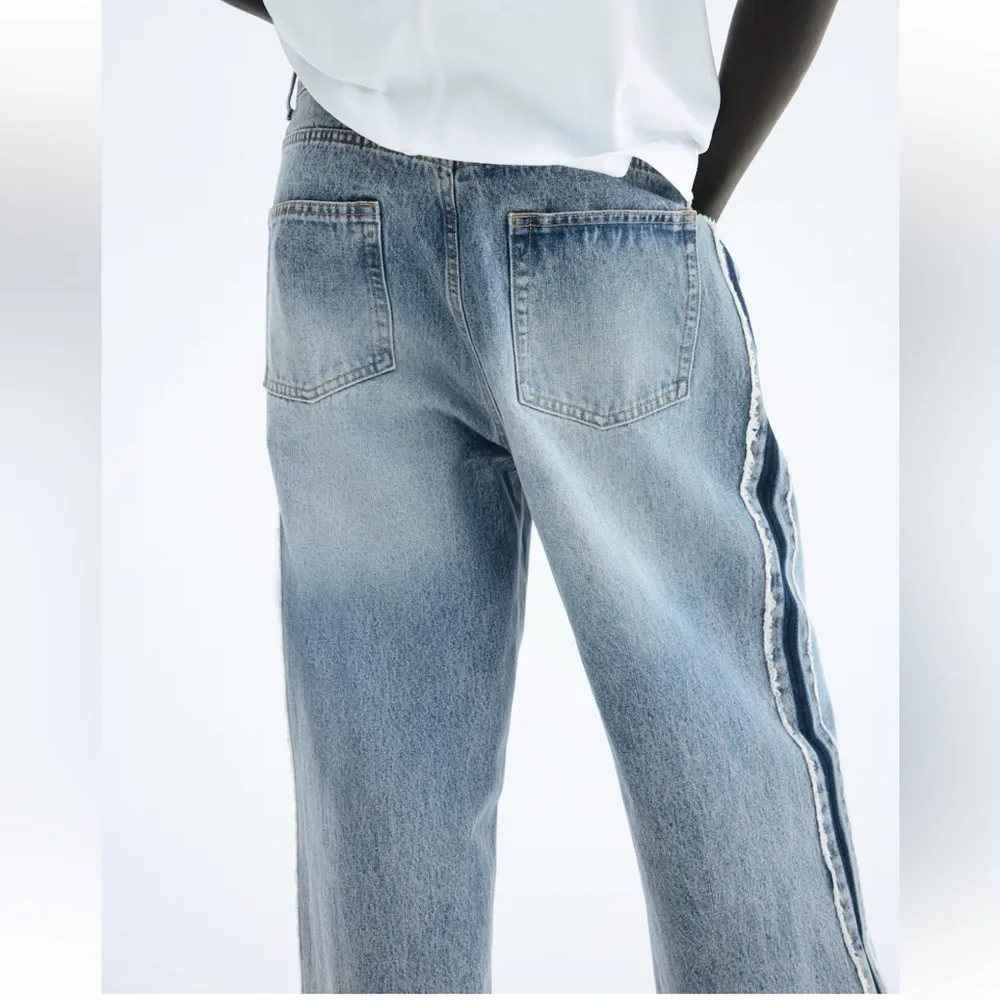 H&M limited edition jeans with side panels - Picture 3 of 7